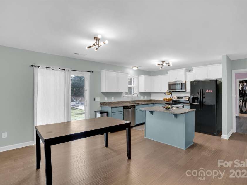 1284 Sand Oak Drive, Lugoff, SC 29078.  MLS# CAR4275028, YatesRealty ID 25870. 