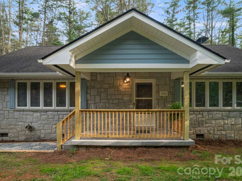 3002 Kanuga Road, Hendersonville, NC 28739.  MLS# CAR4364406, YatesRealty ID 25872. 