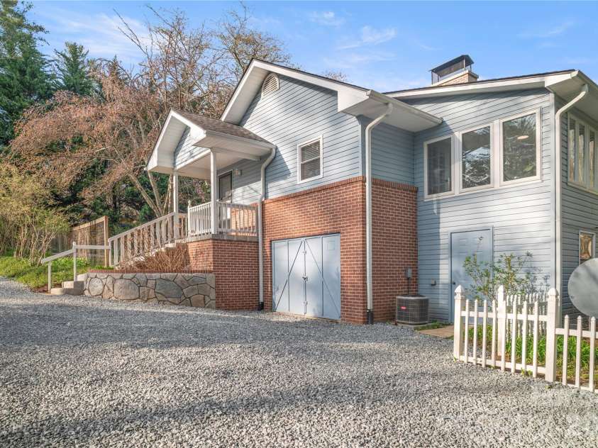 3002 Kanuga Road, Hendersonville, NC 28739.  MLS# CAR4364406, YatesRealty ID 25872. 