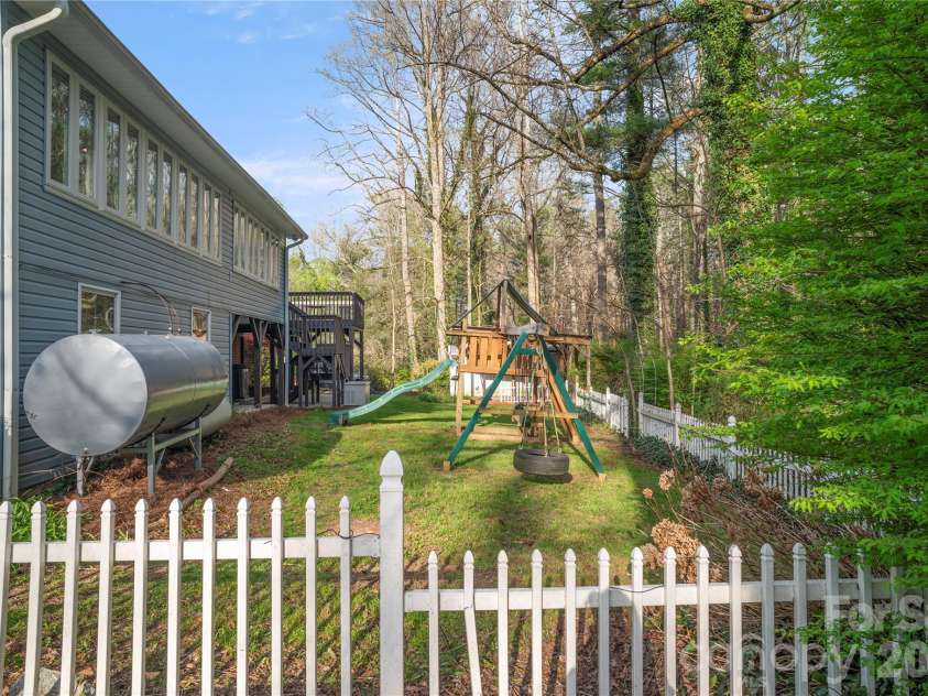 3002 Kanuga Road, Hendersonville, NC 28739.  MLS# CAR4364406, YatesRealty ID 25872. 