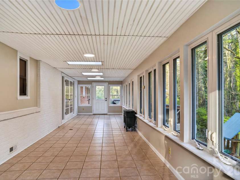 3002 Kanuga Road, Hendersonville, NC 28739.  MLS# CAR4364406, YatesRealty ID 25872. 