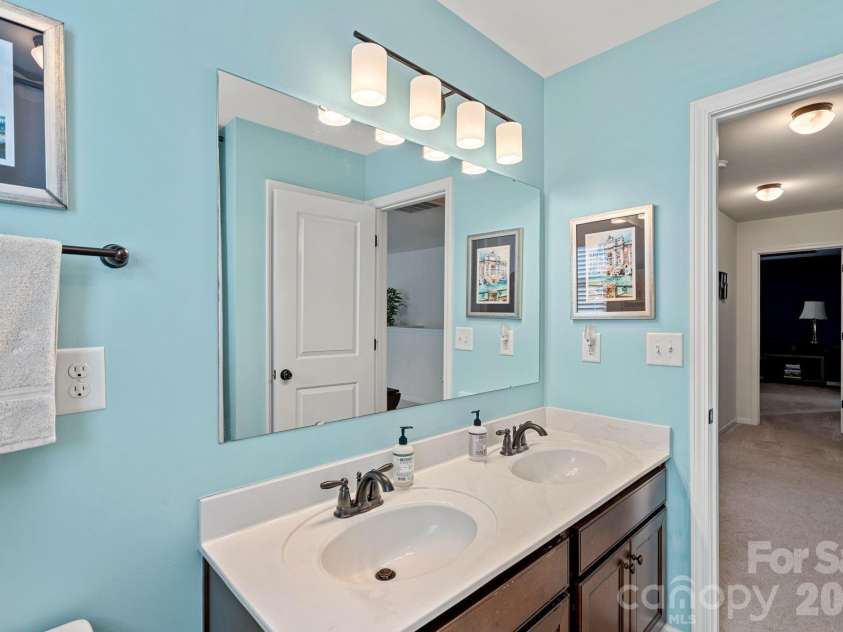 1203 Guadalupe Lane, Charlotte, NC 28214.  MLS# CAR4362862, YatesRealty ID 25873. 2nd Floor Bathroom