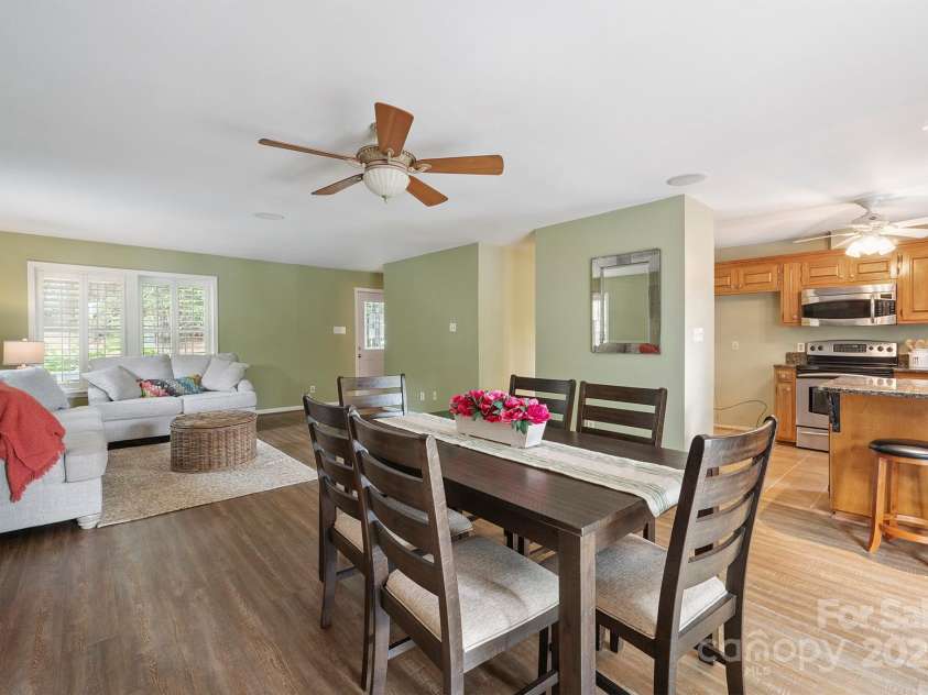 232 Elysian Drive, Mooresville, NC 28117.  MLS# CAR4275042, YatesRealty ID 25874. 