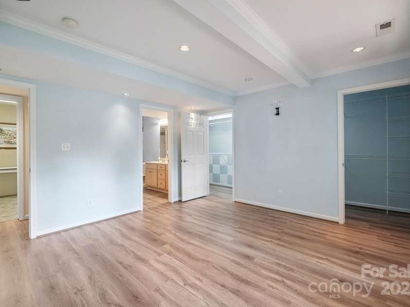 232 Elysian Drive, Mooresville, NC 28117.  MLS# CAR4275042, YatesRealty ID 25874. Primary bedroom with double walk-in closests