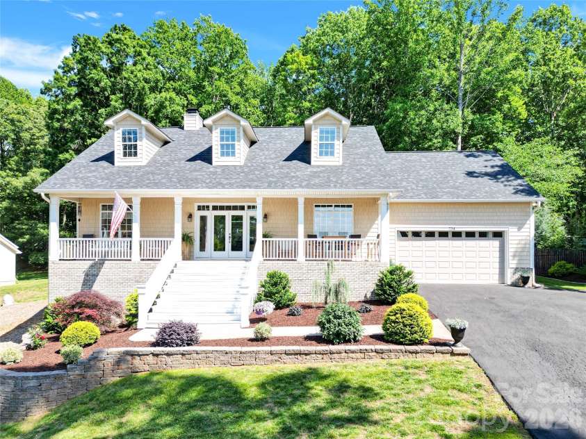 724 Big Indian Loop, Mooresville, NC 28117.  MLS# CAR4382182, YatesRealty ID 25875. 