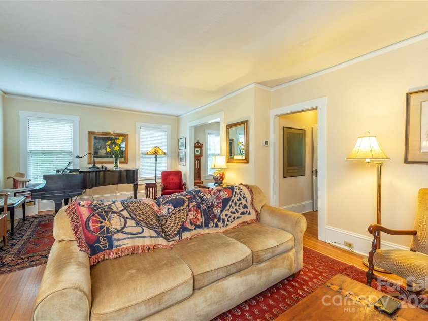 108 Connally Street, Black Mountain, NC 28711.  MLS# CAR4263384, YatesRealty ID 25876. 