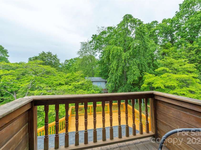 108 Connally Street, Black Mountain, NC 28711.  MLS# CAR4263384, YatesRealty ID 25876. 