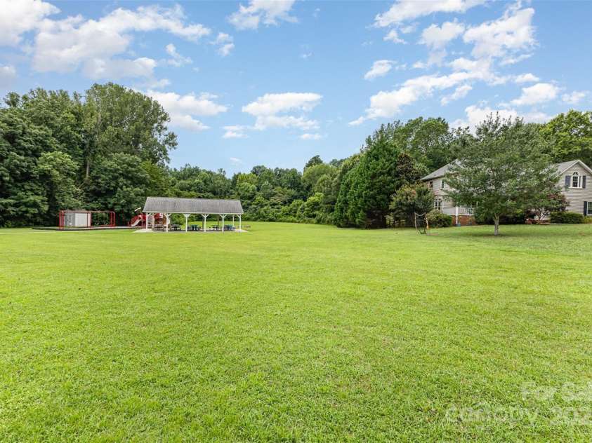 3313 Blue Jay Pass, Fort Mill, SC 29708.  MLS# CAR4276857, YatesRealty ID 25877. 
