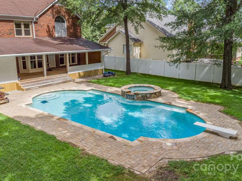 3313 Blue Jay Pass, Fort Mill, SC 29708.  MLS# CAR4276857, YatesRealty ID 25877. 