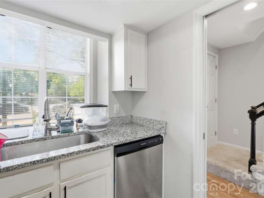 5227 Amity Springs Drive, Charlotte, NC 28212.  MLS# CAR4384877, YatesRealty ID 25878. 