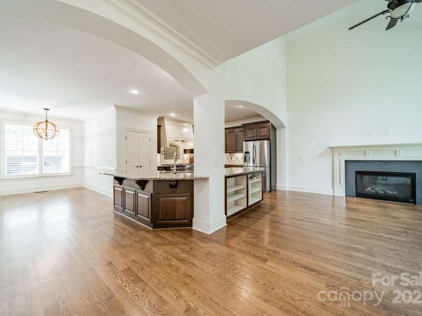 9202 Arlington Hills Drive, Mint Hill, NC 28227.  MLS# CAR4262986, YatesRealty ID 25878. Family room & Kitchen