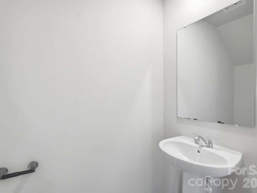 1941 Tranquility Circle, Newton, NC 28658.  MLS# CAR4385320, YatesRealty ID 25879. 
