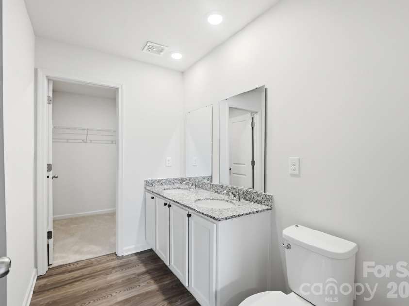 1941 Tranquility Circle, Newton, NC 28658.  MLS# CAR4385320, YatesRealty ID 25879. 