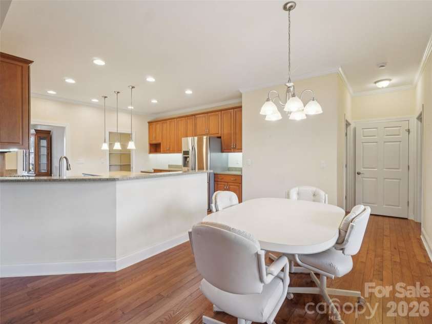 959 Silverglen Way, Hendersonville, NC 28792.  MLS# CAR4326681, YatesRealty ID 2588. 