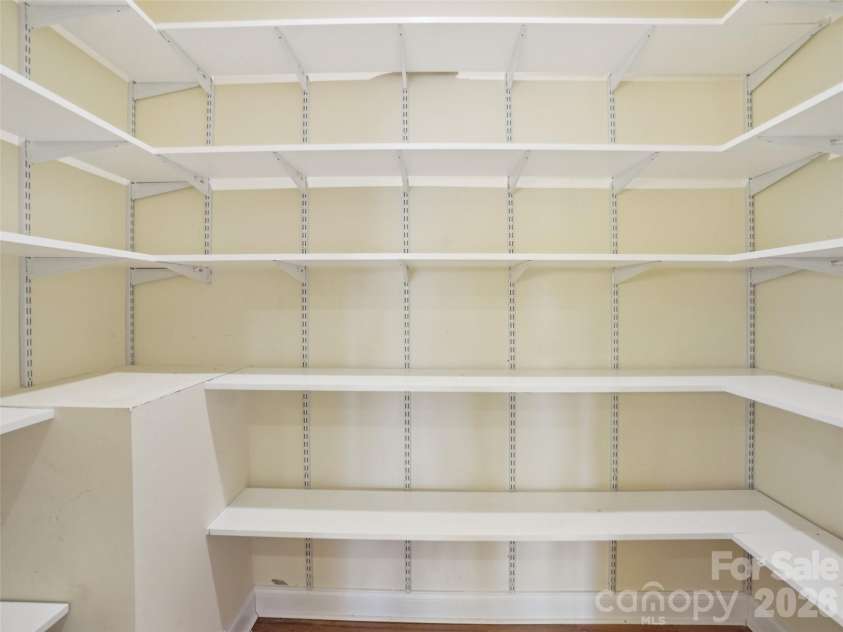 959 Silverglen Way, Hendersonville, NC 28792.  MLS# CAR4326681, YatesRealty ID 2588. 