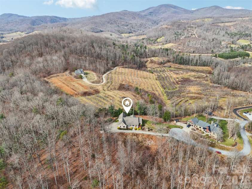 959 Silverglen Way, Hendersonville, NC 28792.  MLS# CAR4326681, YatesRealty ID 2588. 