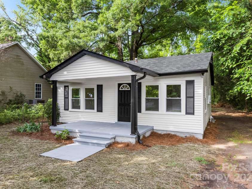 1155 Cedar Grove Lane, Rock Hill, SC 29732.  MLS# CAR4259941, YatesRealty ID 25881. 