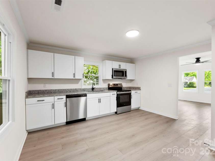 1155 Cedar Grove Lane, Rock Hill, SC 29732.  MLS# CAR4259941, YatesRealty ID 25881. 