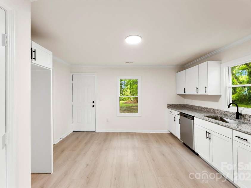 1155 Cedar Grove Lane, Rock Hill, SC 29732.  MLS# CAR4259941, YatesRealty ID 25881. 