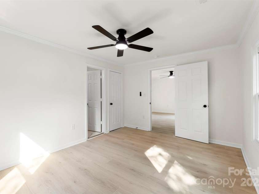 1155 Cedar Grove Lane, Rock Hill, SC 29732.  MLS# CAR4259941, YatesRealty ID 25881. 