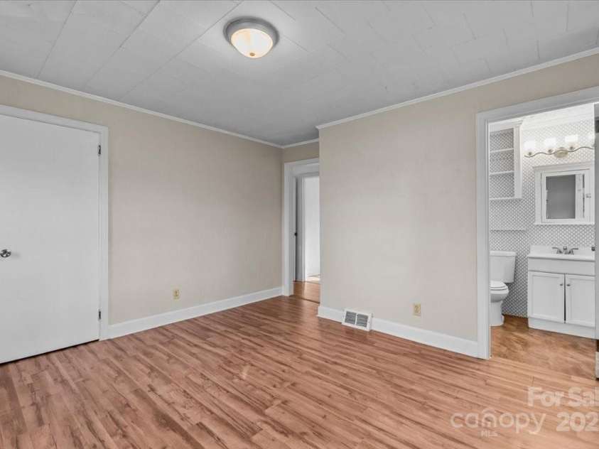 622 Turrentine Church Road, Mocksville, NC 27028.  MLS# CAR4240557, YatesRealty ID 25882. 