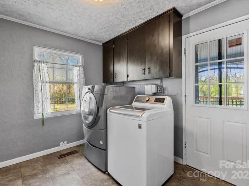 622 Turrentine Church Road, Mocksville, NC 27028.  MLS# CAR4240557, YatesRealty ID 25882. 