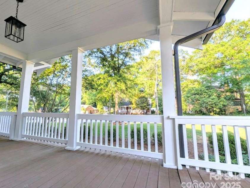 1217 York Street, Gastonia, NC 28052.  MLS# CAR4273651, YatesRealty ID 25883. 