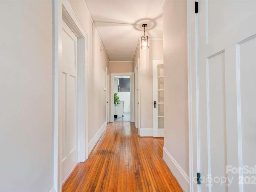 1217 York Street, Gastonia, NC 28052.  MLS# CAR4273651, YatesRealty ID 25883. 