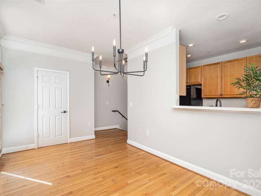 14247 Richmond Park Avenue, Charlotte, NC 28277.  MLS# CAR4280603, YatesRealty ID 25884. Dining Room
