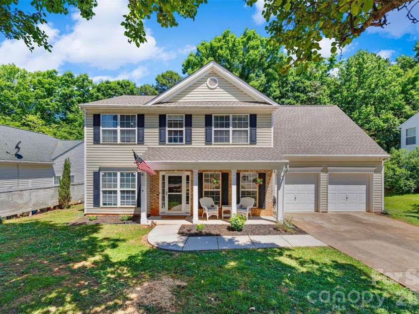 570 Saddlebrook Drive, Rock Hill, SC 29730.  MLS# CAR4384416, YatesRealty ID 25884. 