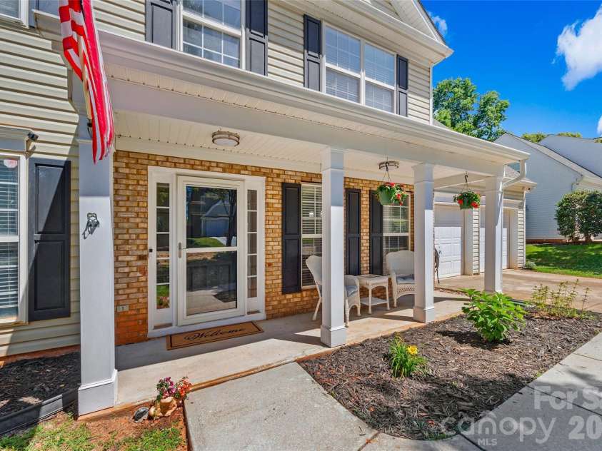 570 Saddlebrook Drive, Rock Hill, SC 29730.  MLS# CAR4384416, YatesRealty ID 25884. 