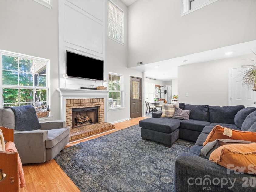 570 Saddlebrook Drive, Rock Hill, SC 29730.  MLS# CAR4384416, YatesRealty ID 25884. 
