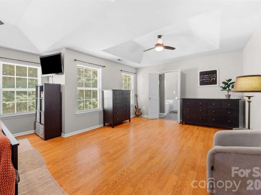 570 Saddlebrook Drive, Rock Hill, SC 29730.  MLS# CAR4384416, YatesRealty ID 25884. 