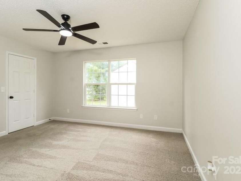 1628 Sandpiper Drive, Rock Hill, SC 29732.  MLS# CAR4275510, YatesRealty ID 25885. 