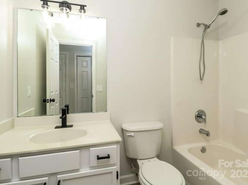 1628 Sandpiper Drive, Rock Hill, SC 29732.  MLS# CAR4275510, YatesRealty ID 25885. 