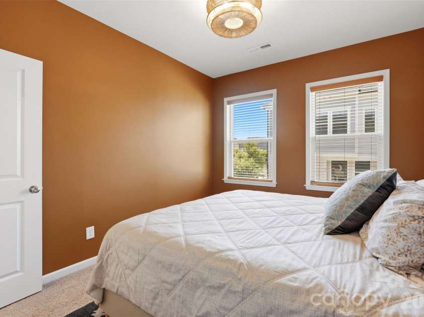 903 Kinsey Alley, Charlotte, NC 28217.  MLS# CAR4383396, YatesRealty ID 25885. 