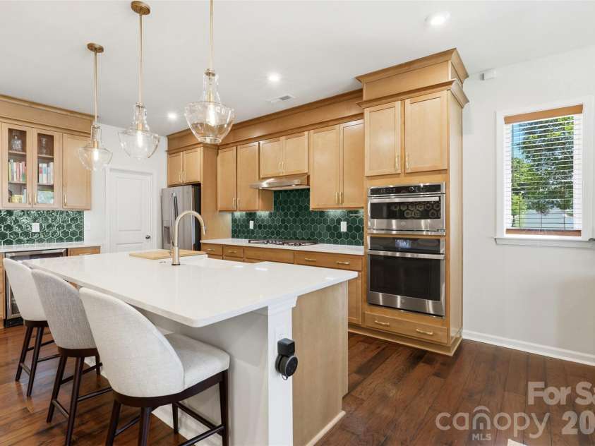 903 Kinsey Alley, Charlotte, NC 28217.  MLS# CAR4383396, YatesRealty ID 25885. 