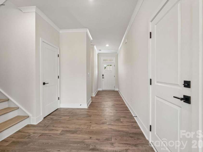 4181 Round Table Drive, Gastonia, NC 28056.  MLS# CAR4386083, YatesRealty ID 25886. 