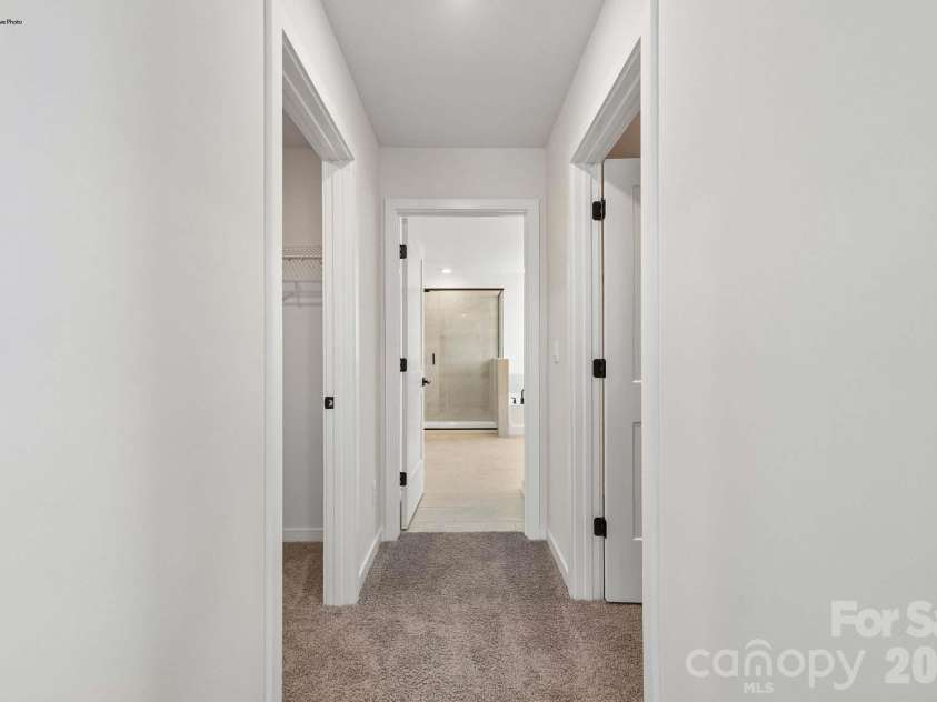 4181 Round Table Drive, Gastonia, NC 28056.  MLS# CAR4386083, YatesRealty ID 25886. 