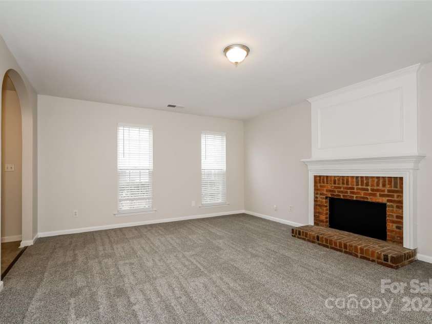 14311 Arbor Ridge Drive, Charlotte, NC 28273.  MLS# CAR4276238, YatesRealty ID 25889. 