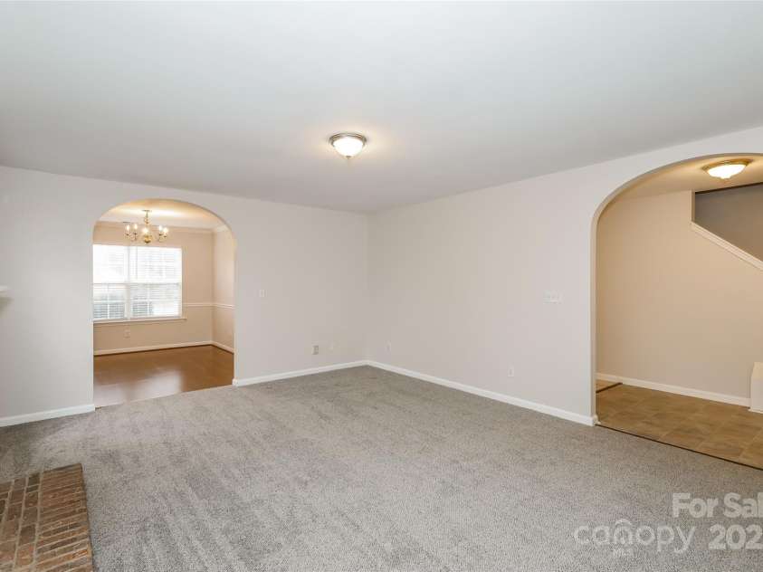 14311 Arbor Ridge Drive, Charlotte, NC 28273.  MLS# CAR4276238, YatesRealty ID 25889. 