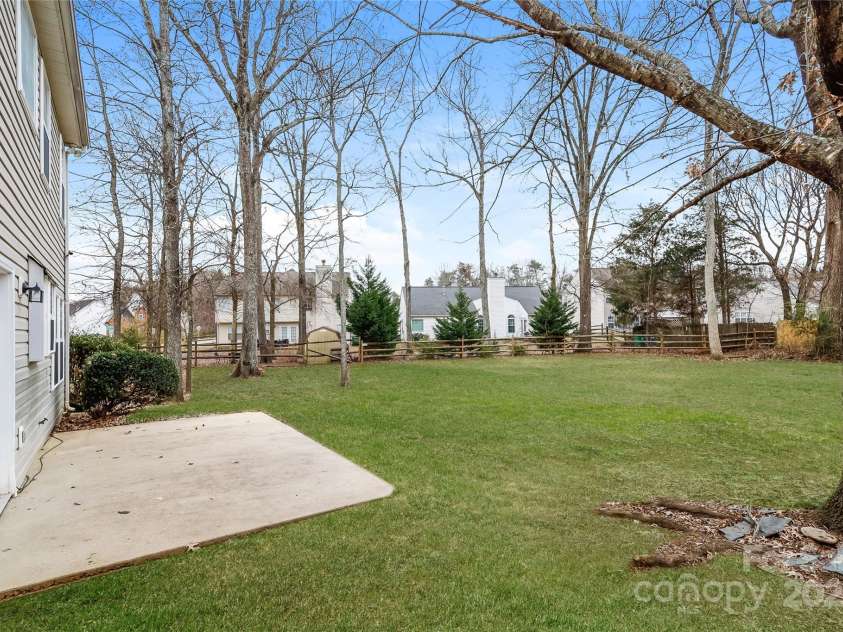 14311 Arbor Ridge Drive, Charlotte, NC 28273.  MLS# CAR4276238, YatesRealty ID 25889. 