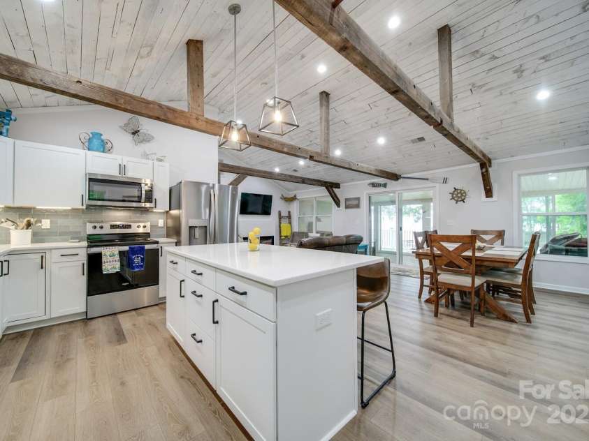 2308 White Heron Road, Liberty Hill, SC 29074.  MLS# CAR4304751, YatesRealty ID 2589. 