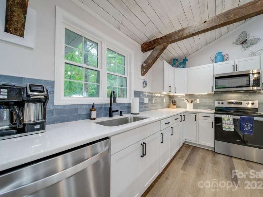 2308 White Heron Road, Liberty Hill, SC 29074.  MLS# CAR4304751, YatesRealty ID 2589. 