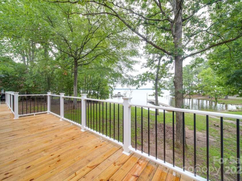 2308 White Heron Road, Liberty Hill, SC 29074.  MLS# CAR4304751, YatesRealty ID 2589. 