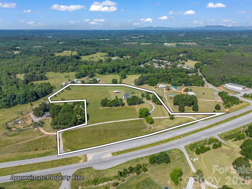 5412 US 221 Highway, Forest City, NC 28043.  MLS# CAR4383317, YatesRealty ID 25891. 