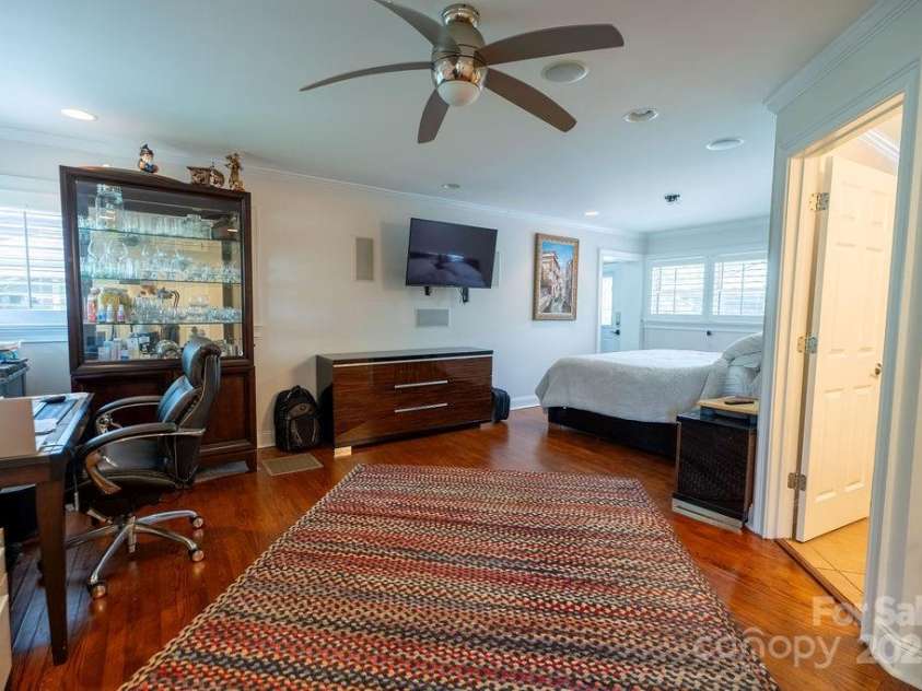 9032 Boyd Drive, Matthews, NC 28105.  MLS# CAR4281009, YatesRealty ID 25891. 