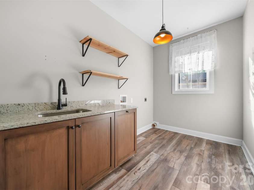 2586 Lee Lawing Road, Lincolnton, NC 28092.  MLS# CAR4351589, YatesRealty ID 25894. Laundry