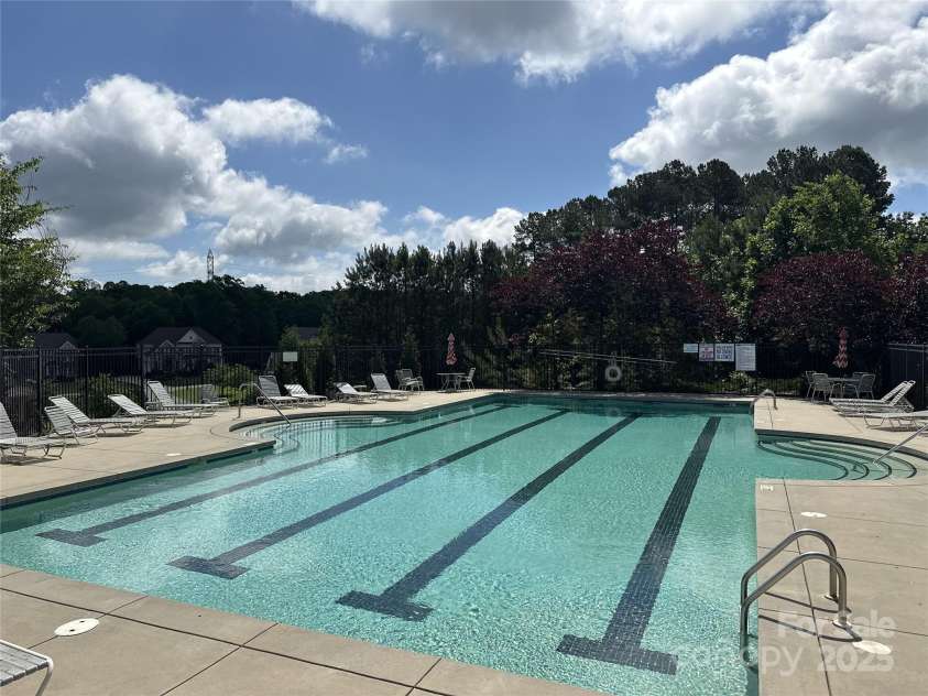 4018 Harmattan Drive, Denver, NC 28037.  MLS# CAR4259342, YatesRealty ID 25896. Community Pool