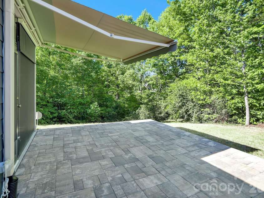 4097 Canopy Creek Drive, Denver, NC 28037.  MLS# CAR4373719, YatesRealty ID 25897. 